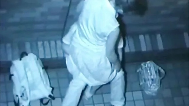 Un follarme a mi suegra maduro guapo se folla a una rubia flaca y se lo vierte por la raja