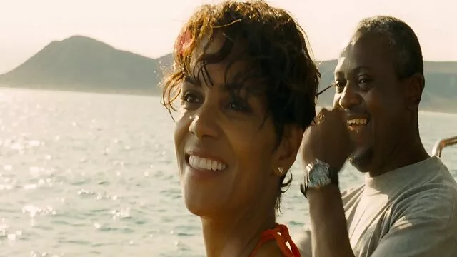 De todos, ella aceptará con gratitud videos de sexo entre suegra y yerno una porción de esperma caliente, que lentamente se escurrirá de su bonita cara hacia un gran ordeño elástico.