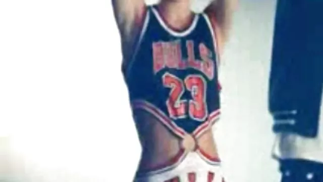 Milf caliente obtiene facial suegras tirando de hijo