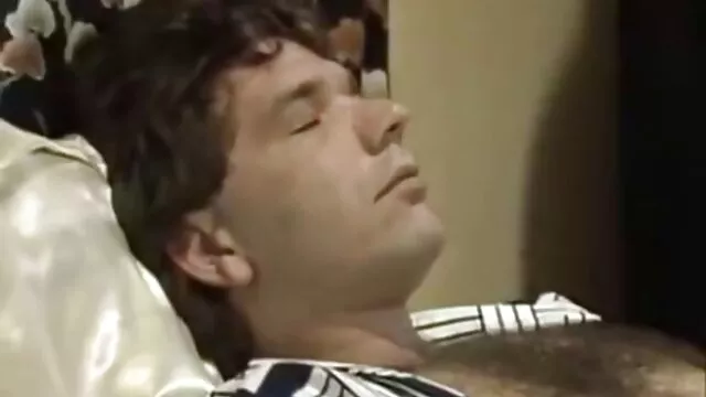 Recepción tetona mamá lame porn con mi suegra el coño a joven hijastra lesbiana